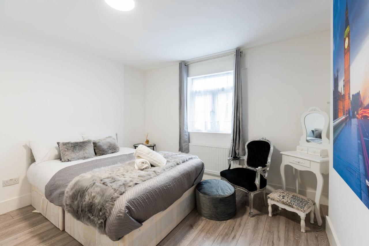 Large Studio Apartment 30 Mins To Oxford Street London Eksteriør billede