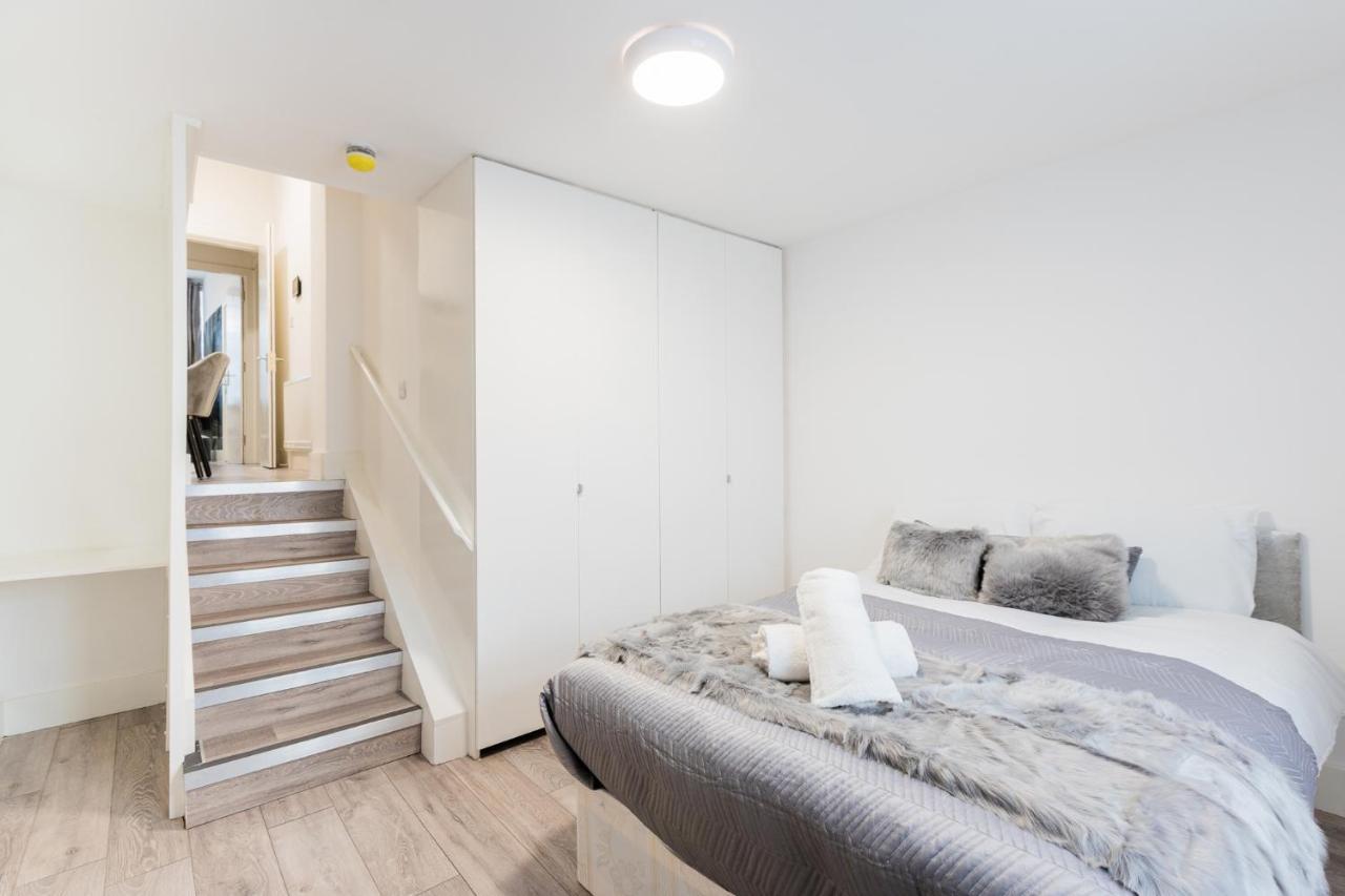 Large Studio Apartment 30 Mins To Oxford Street London Eksteriør billede